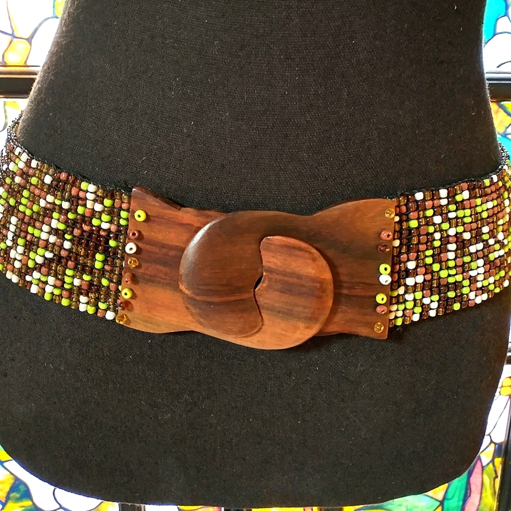 Vintage Hand Beaded Belt With Wood Buckle Size M-XL Stretched